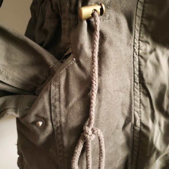 Jacket - Picture 2 of 7